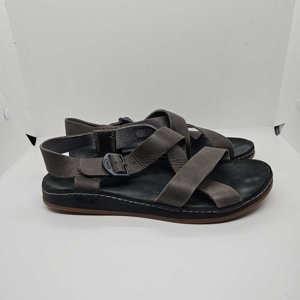 Chaco Wayfarer leather sandals in Tornado dark taupe gray size 7